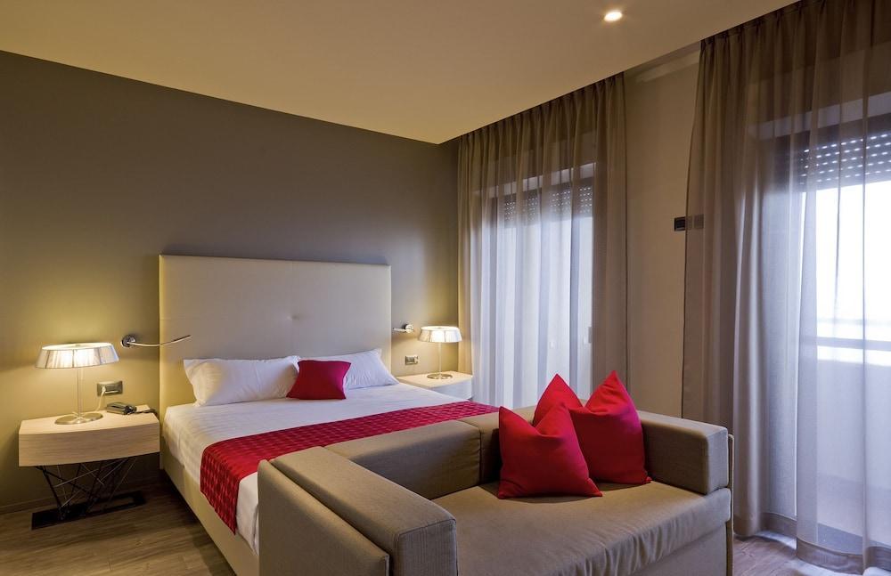 Hotel Italia 벨레지아아지마리나 외부 사진